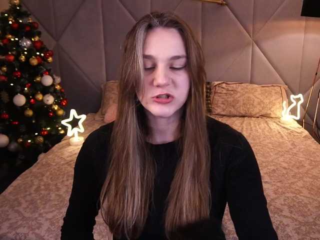 DiamondGoldie's BongaCams show and profile