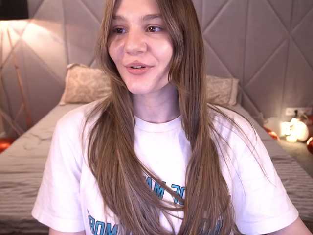 DiamondGoldie's BongaCams show and profile