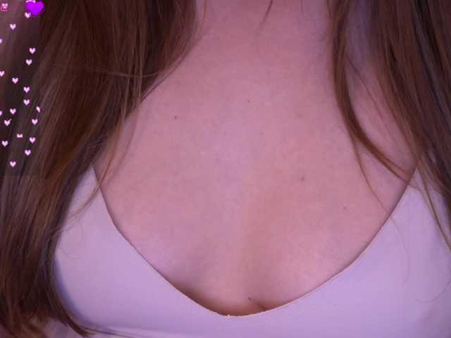 DiamondGoldie's BongaCams show and profile