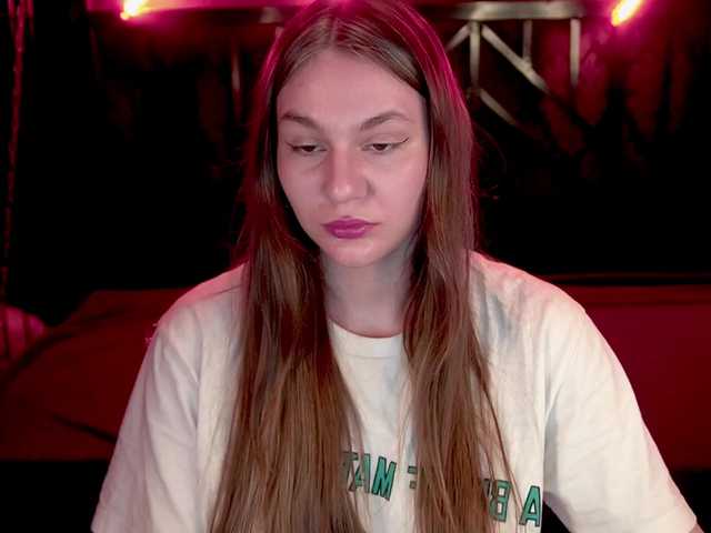 DiamondGoldie's BongaCams show and profile