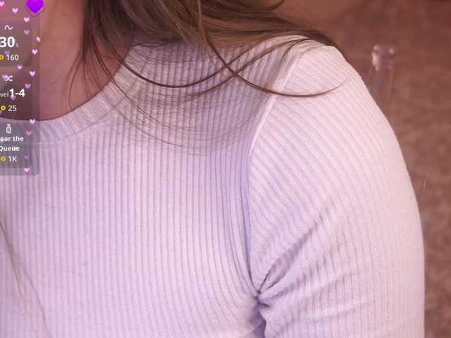 DiamondGoldie from BongaCams