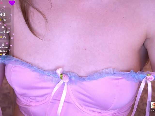 DiamondGoldie's BongaCams show and profile