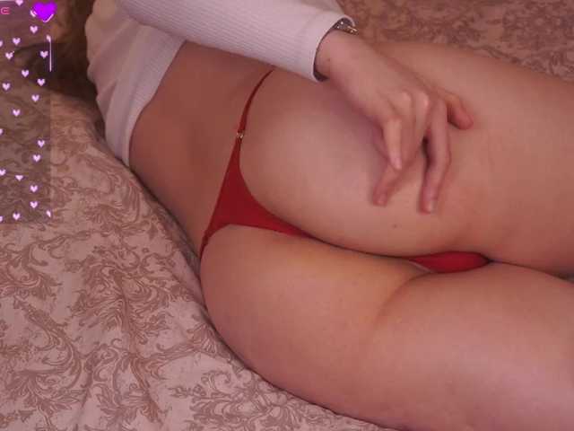 DiamondGoldie from BongaCams