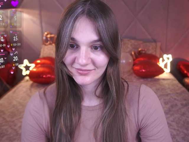 DiamondGoldie's BongaCams show and profile