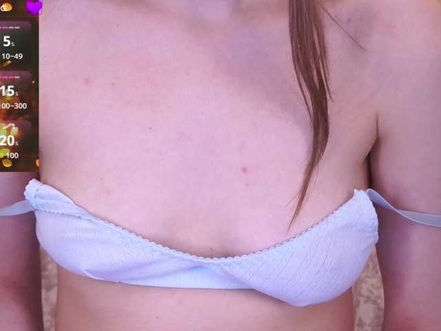 DiamondGoldie's BongaCams show and profile