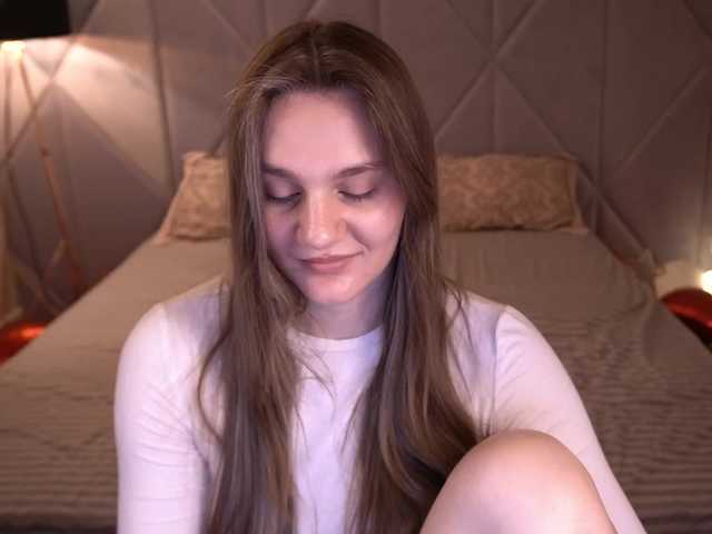 DiamondGoldie's BongaCams show and profile