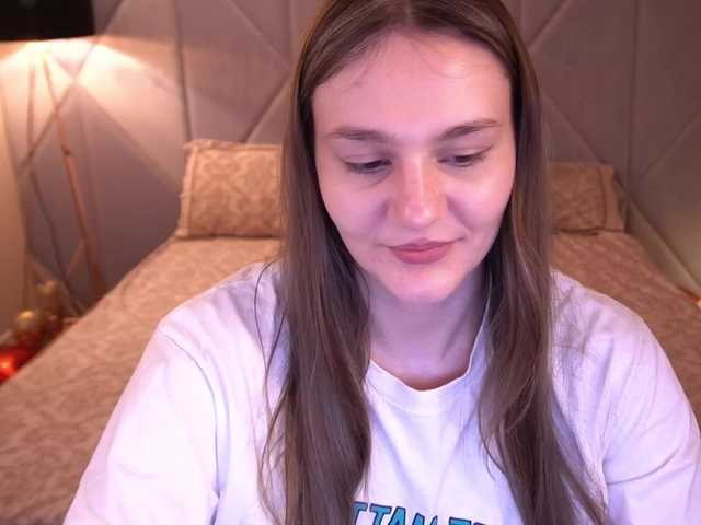 DiamondGoldie's BongaCams show and profile