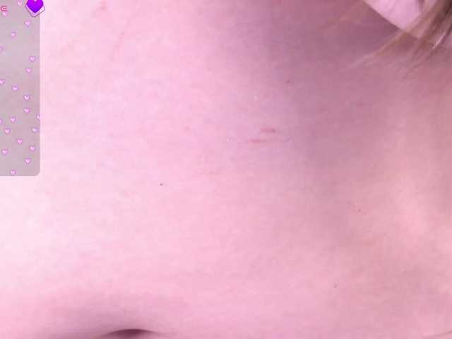 DiamondGoldie's BongaCams show and profile