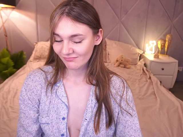  DiamondGoldie chat room