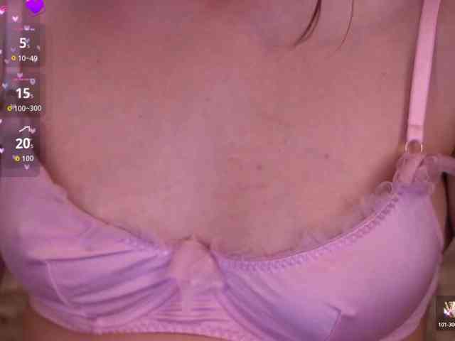 DiamondGoldie webcam