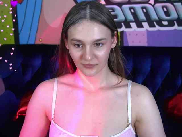 DiamondGoldie Live Webcam on BongaCams