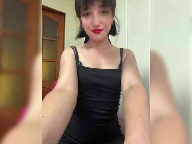 Midnight_Eva webcam