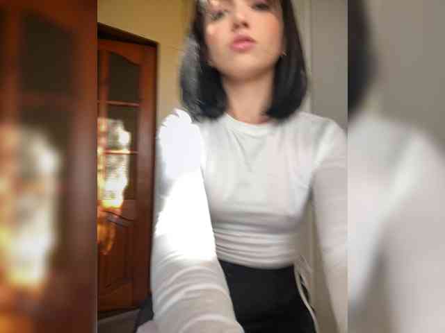 Eva_Moon webcam