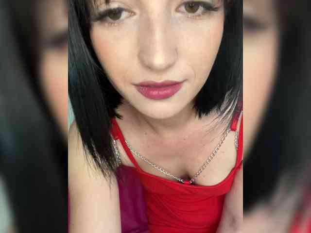 Midnight_Eva webcam