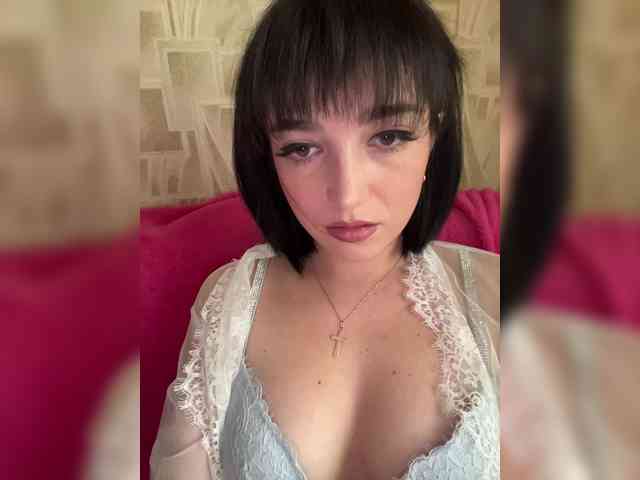 Midnight_Eva webcam