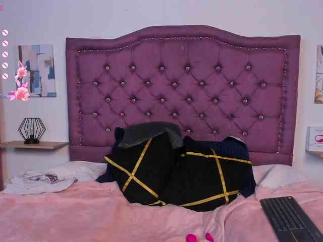 nahomywatson webcam