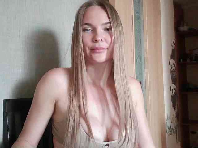 Модель: BeatriceGlory