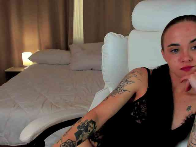 MissStacy webcam