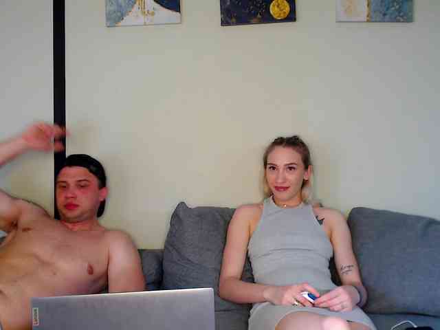 adult chatting Eyes0ffMe