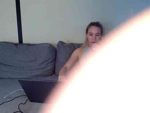 adult chatting Eyes0ffMe