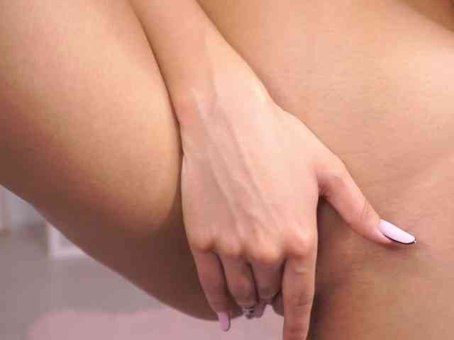 ZariaVera webcam