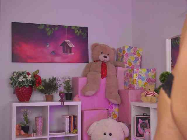ZariaVera webcam