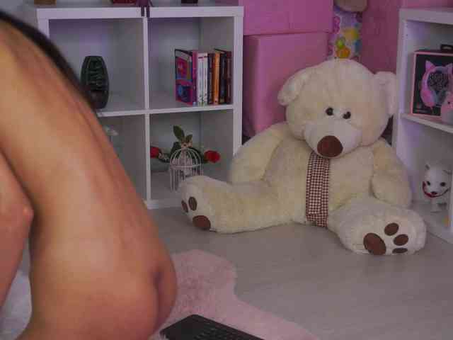 video chat free ZariaVera