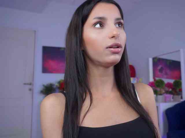 webcam free ZariaVera