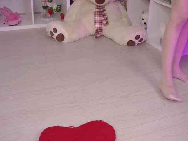 ZariaVera webcam