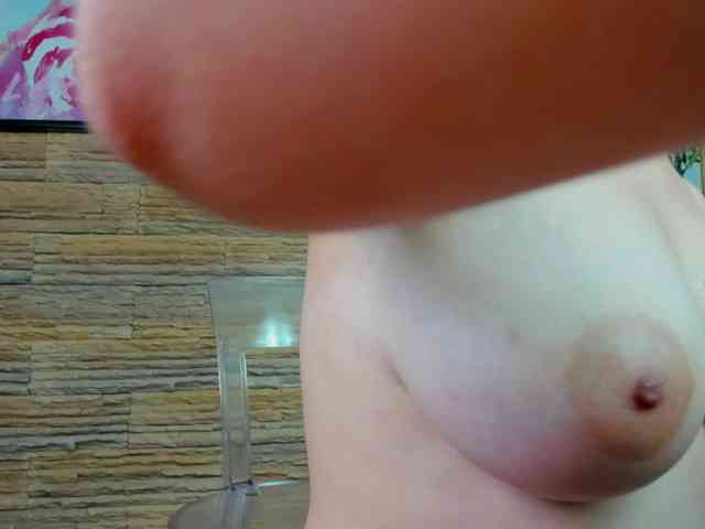 Cupcake-Izzy webcam