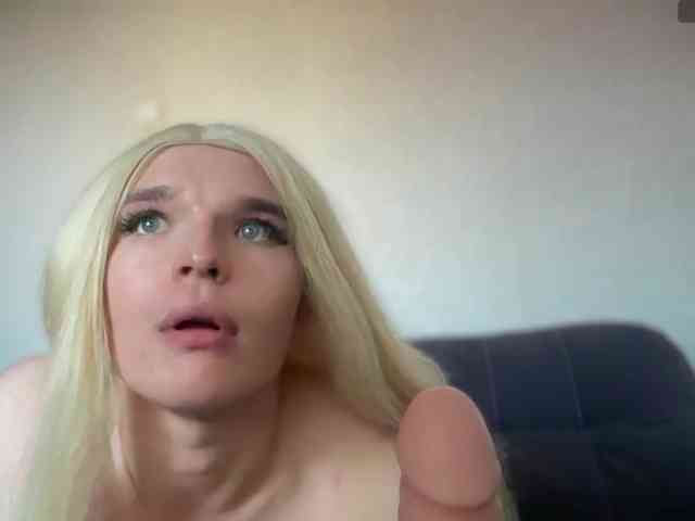 andrew-kitty33 Live Webcam on BongaCams