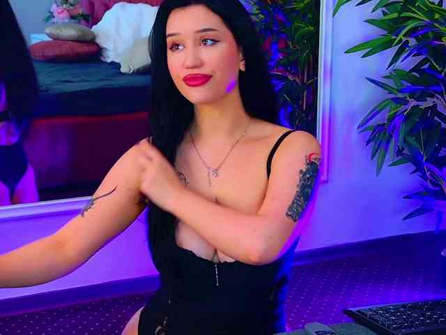 Модель: SelenneMoon