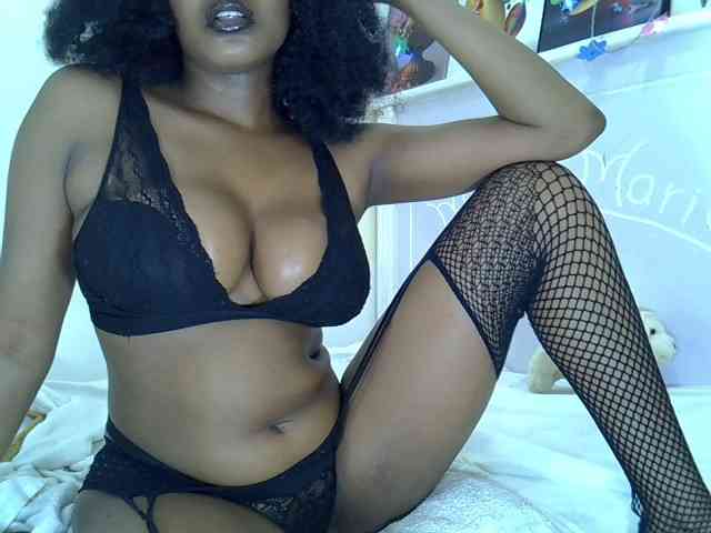 Ririlove Live Webcam on BongaCams