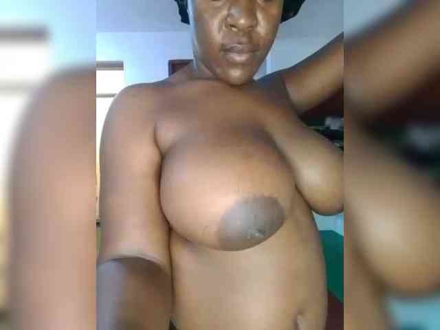 SMBOOBS webcam