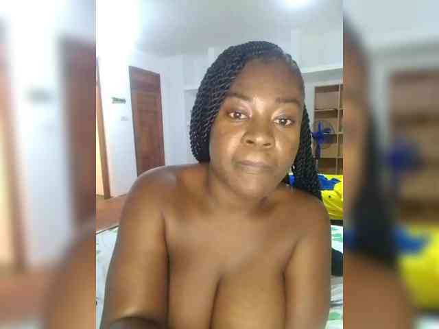 SMBOOBS webcam