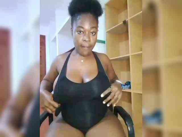 SMBOOBS webcam