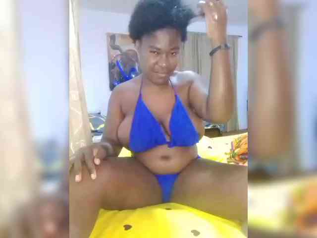 SMBOOBS webcam