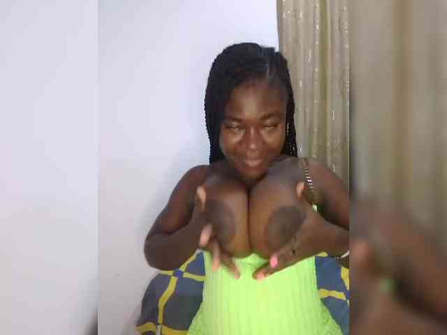 SMBOOBS webcam