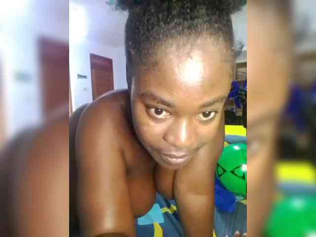 SMBOOBS webcam