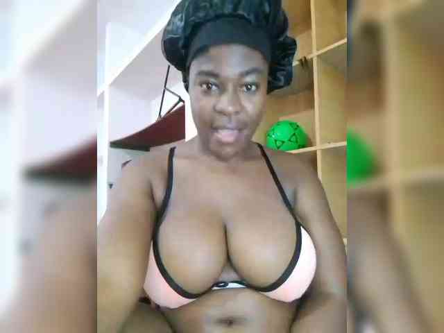 SMBOOBS webcam