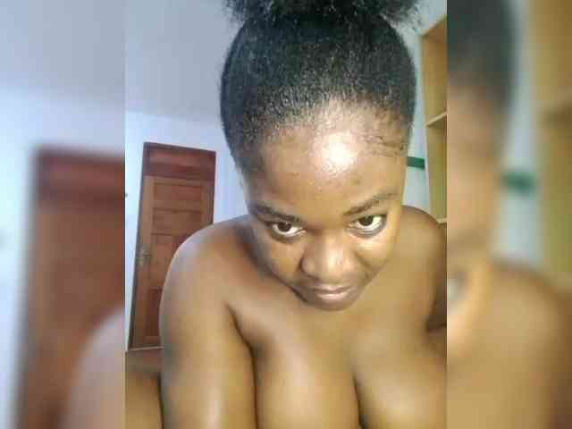 SMBOOBS webcam