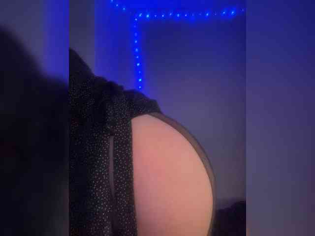 Youlove2 webcam
