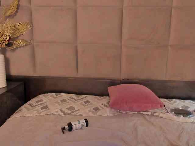 KaritoVall webcam