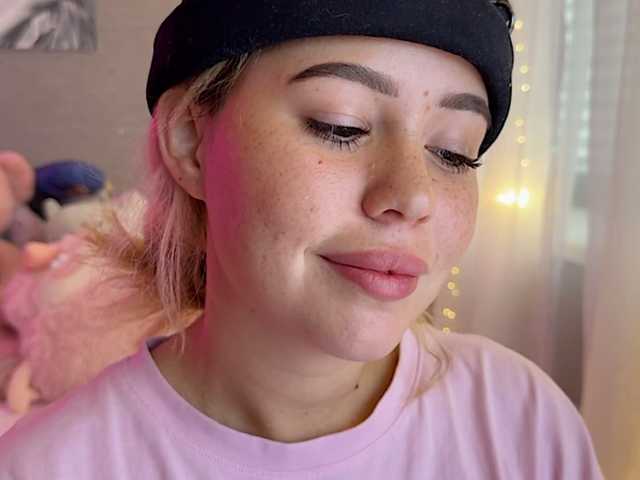 AmyGlad from BongaCams is Freechat