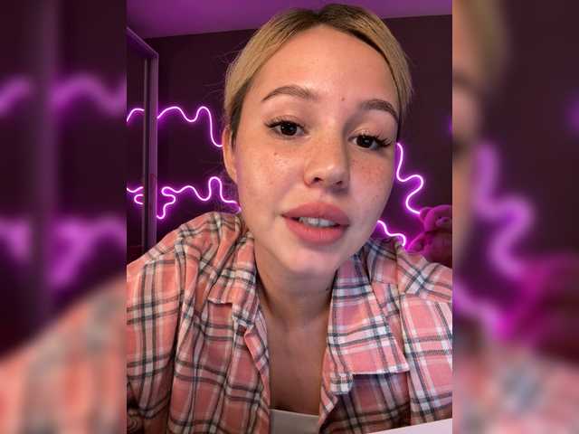 AmyGlad from BongaCams is Freechat