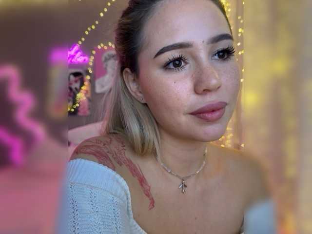 AmyGlad from BongaCams is Freechat