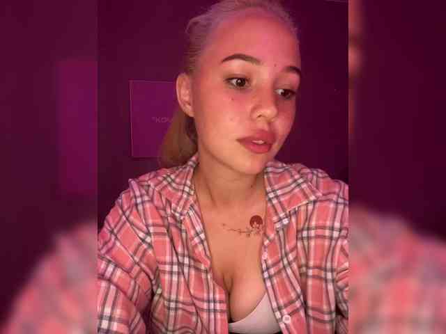 AmyGlad webcam