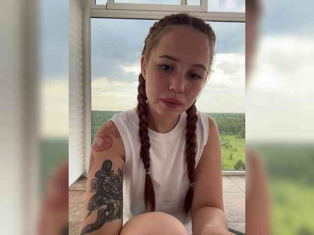 striptease web cam AmyGlad