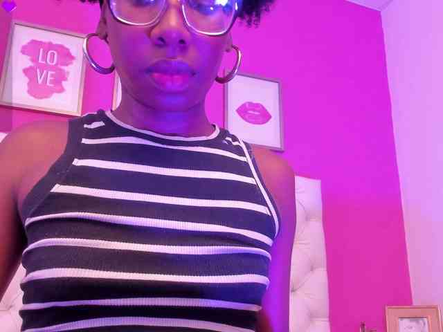 MandyElliott webcam
