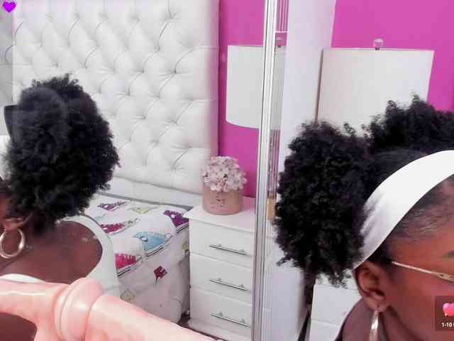 MandyElliott webcam